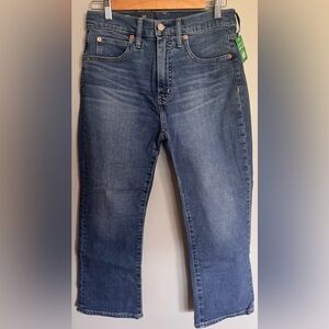 GAP Kick Fit High Rise Jeans Petite 28/6P NWT Cropped Denim 0029
